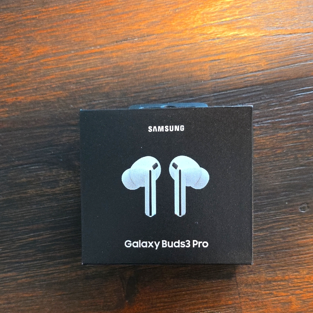Samsung Galaxy Buds3 Pro (White)